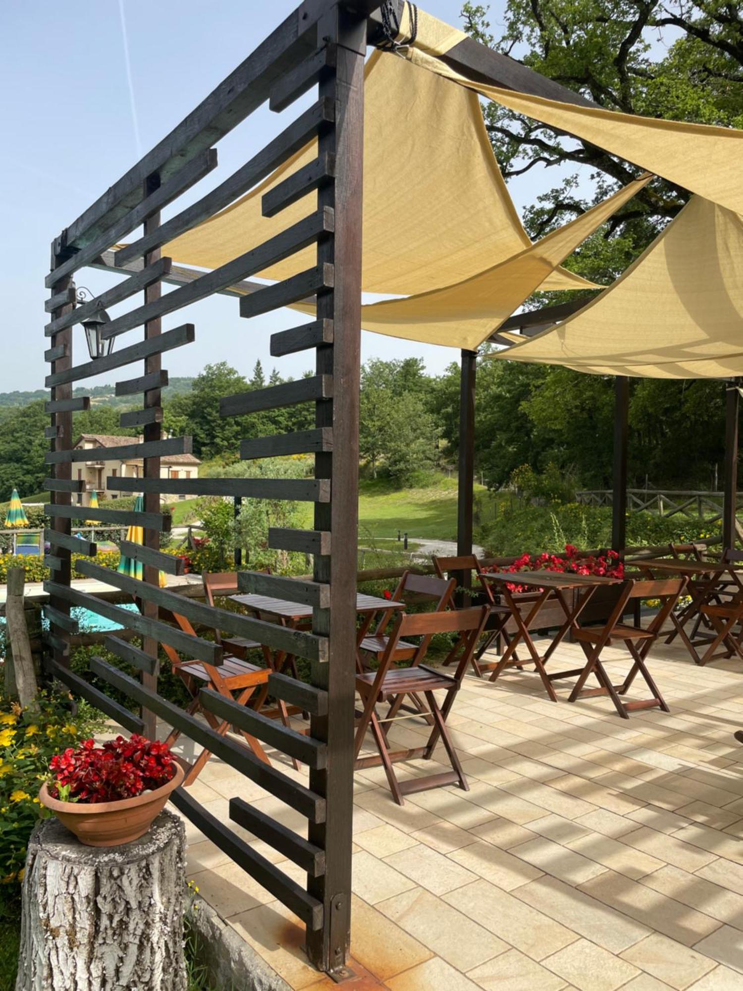 Cerqua Rosara Residence Valtopina ภายนอก รูปภาพ